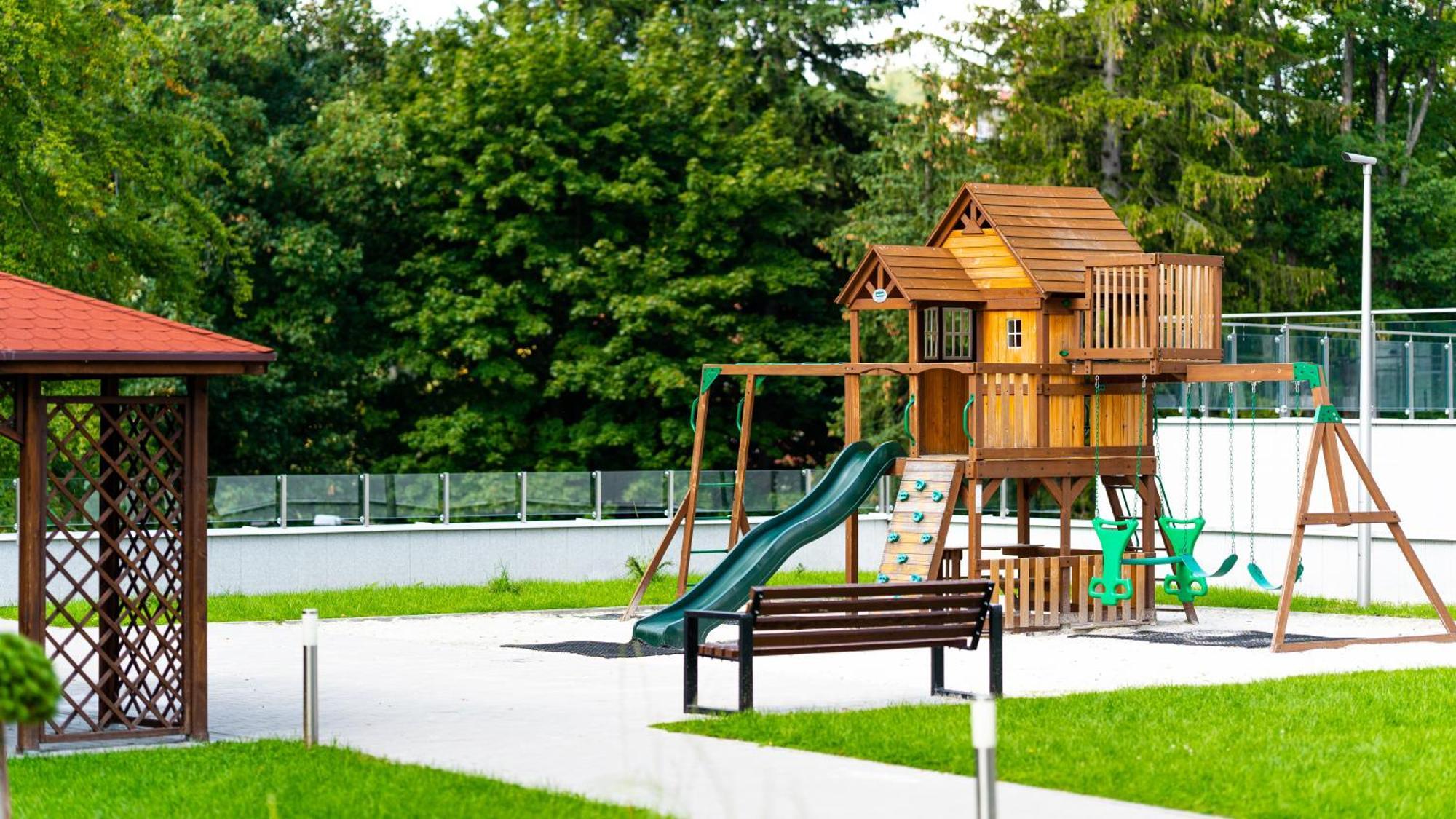 Stonehill24 - Apartament & Spa Szklarska Poręba Exteriör bild